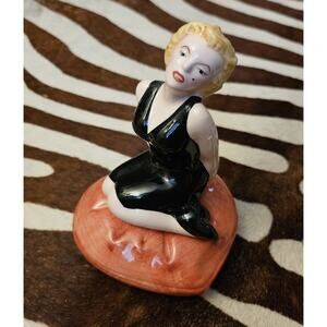 Vintage 90s Clay Art Marilyn Monroe on Red Heart-Shaped Pillow Salt & Pepper